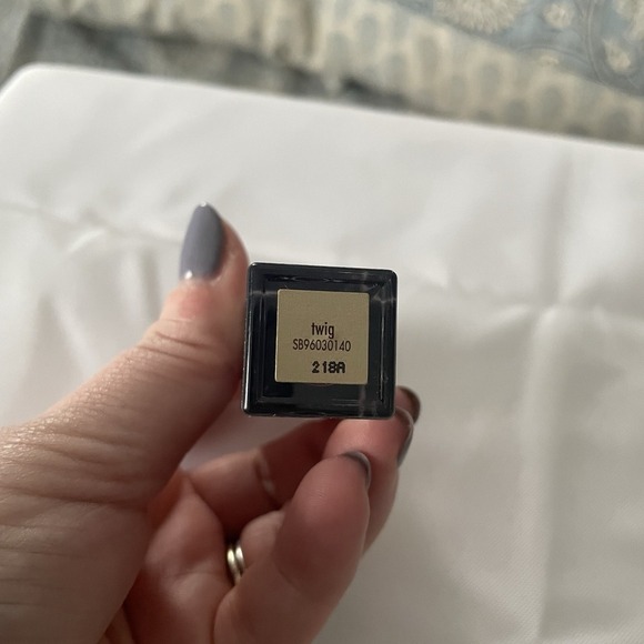 Stila Shimmer and Glow Liquid Eye Shadow - Twig by Stila for Women 0.153 oz New - Picture 5 of 6